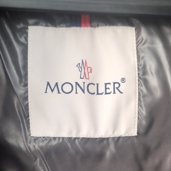 Moncler Maya, Size 2, Shiny Black Puffer Jacket - Picture 2 of 14